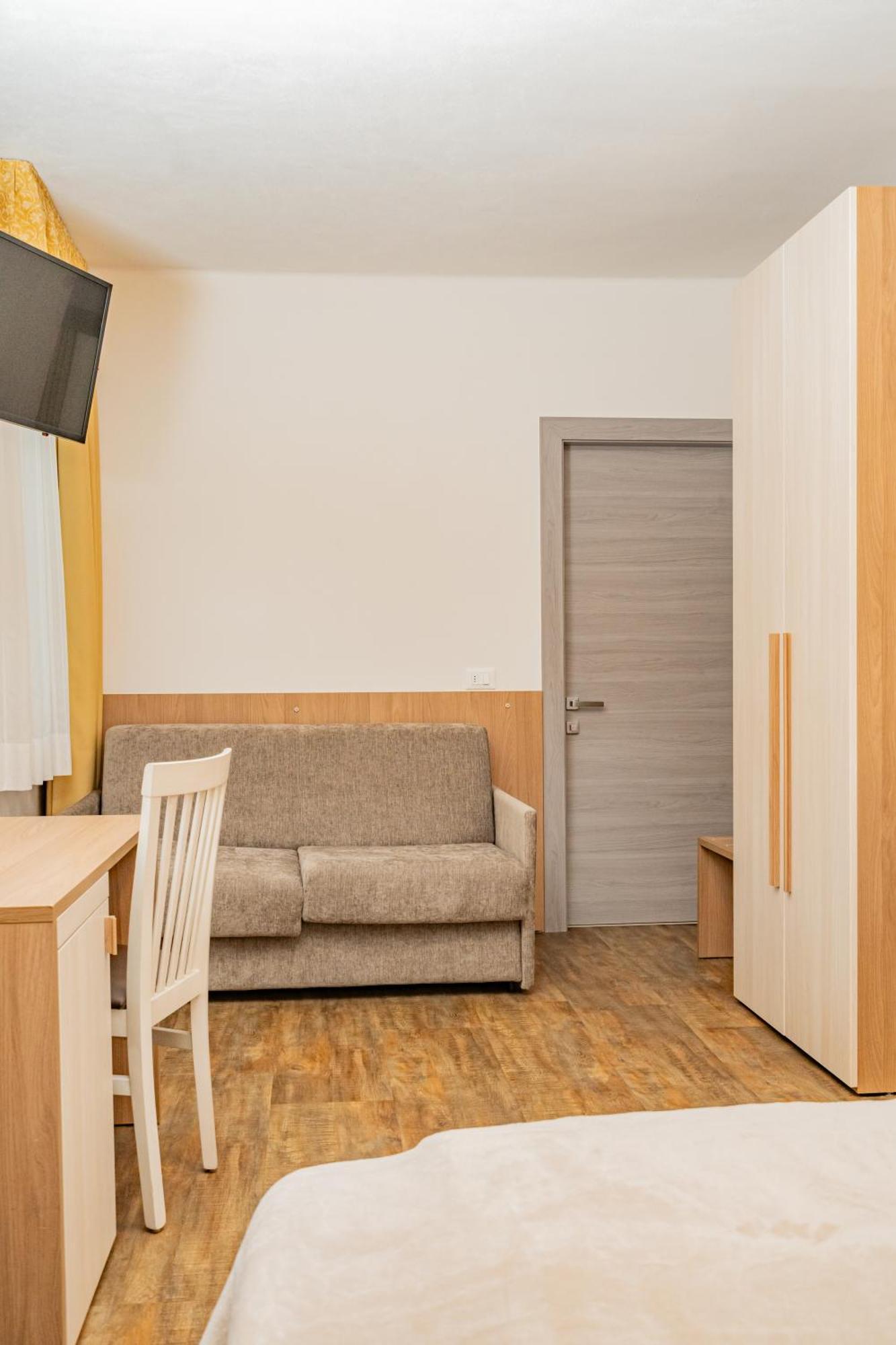 Hotel Europa Molveno Ngoại thất bức ảnh