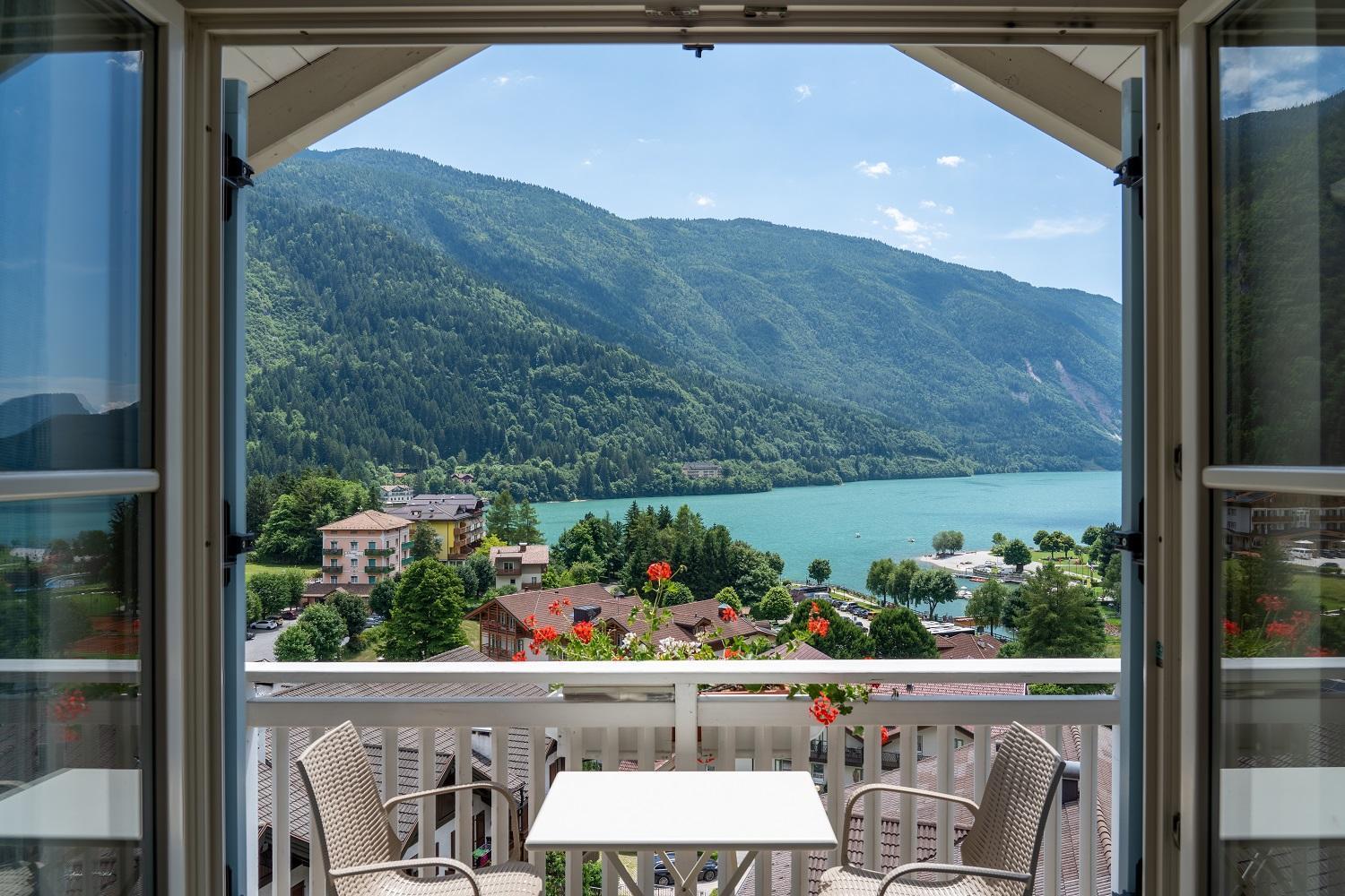Hotel Europa Molveno Ngoại thất bức ảnh