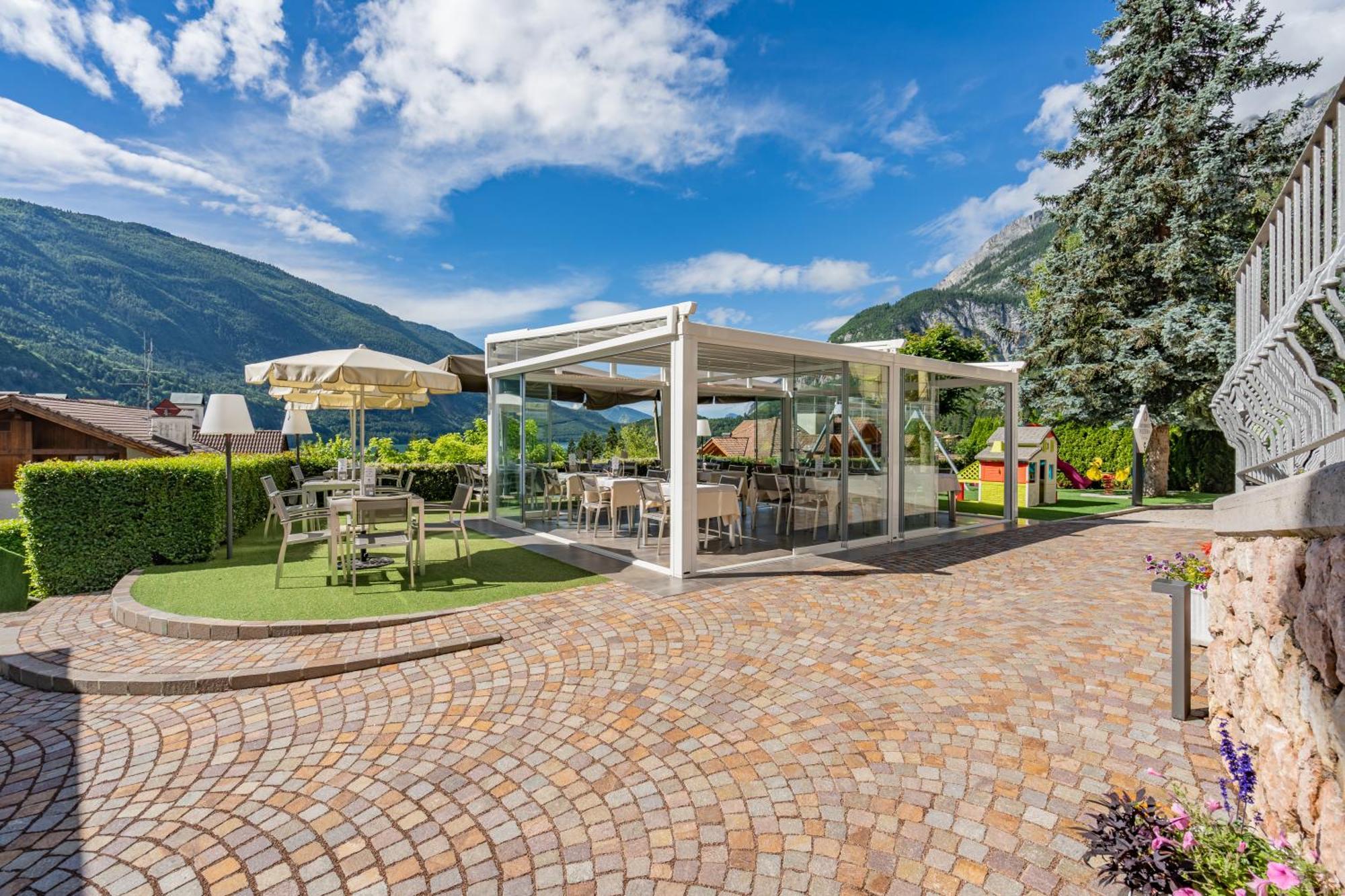 Hotel Europa Molveno Ngoại thất bức ảnh