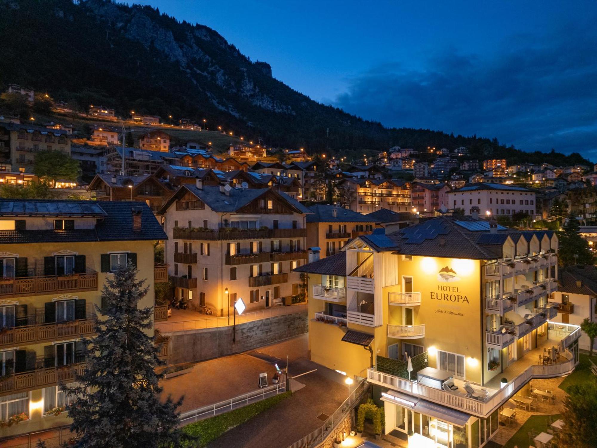 Hotel Europa Molveno Ngoại thất bức ảnh