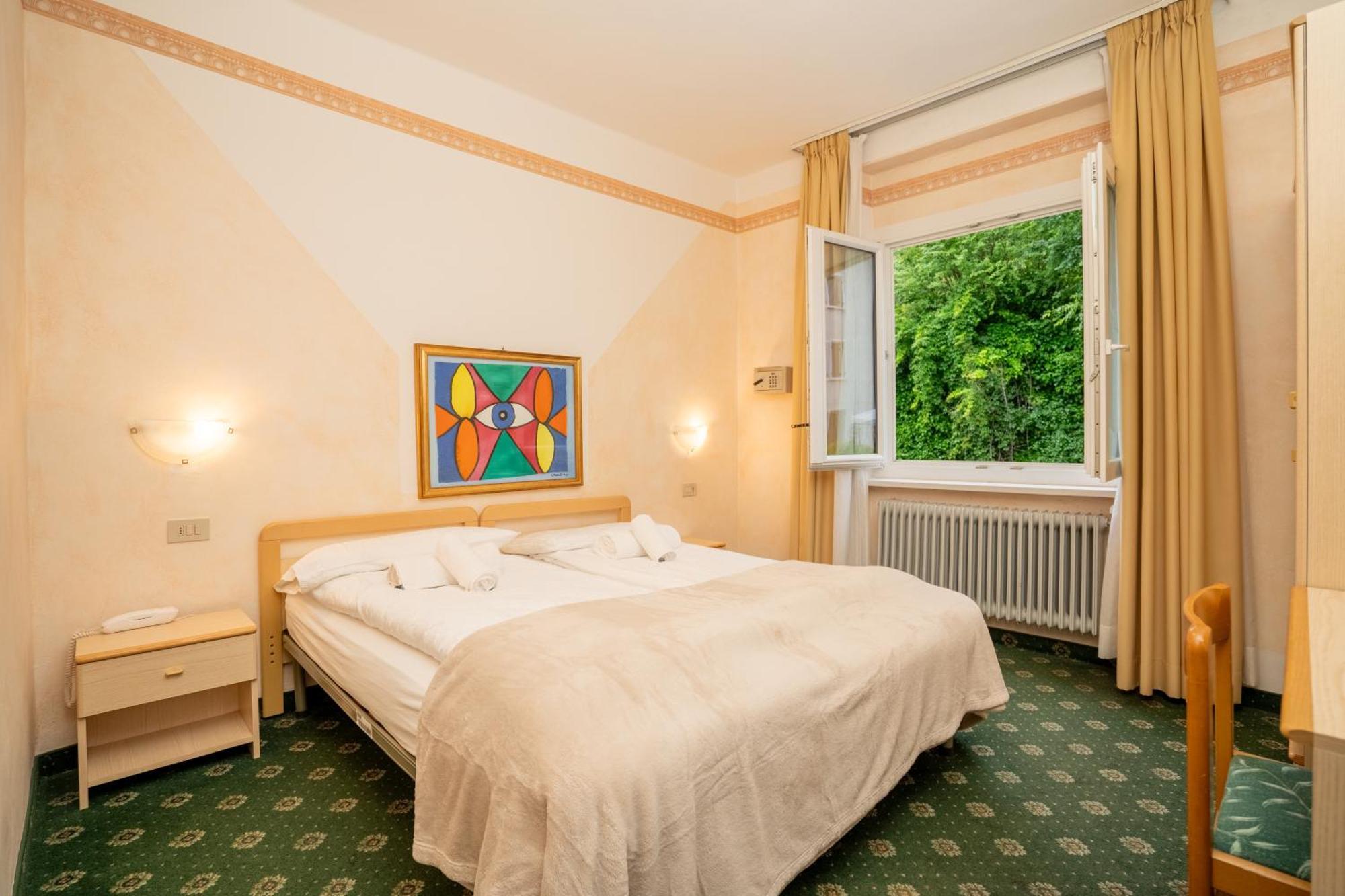 Hotel Europa Molveno Ngoại thất bức ảnh